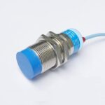 M30 20mm 5-40V 3 Wire PNP NO Capacitive Proximity Sensor